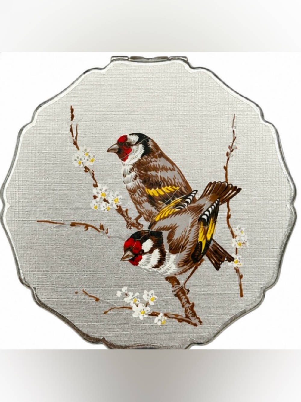 Vintage Stratton England Silver Tone Scalloped Compact Goldfinch Bird Motif